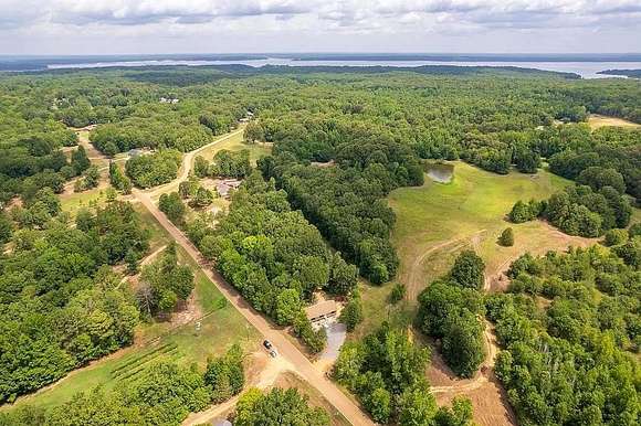 3.2 Acres of Residential Land with Home for Sale in Oakland, Mississippi