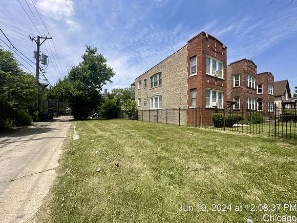 0.08 Acres of Residential Land for Sale in Chicago, Illinois