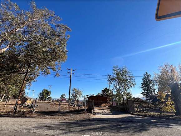 0.841 Acres of Residential Land for Sale in San Bernardino, California