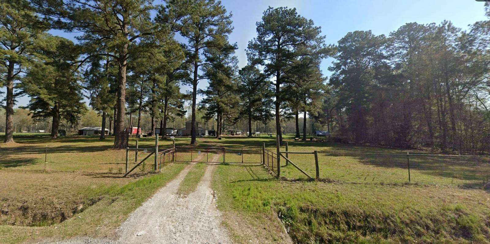 4 Acres of Residential Land for Sale in Louisville, Georgia