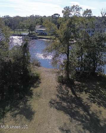 1 Acre of Residential Land for Sale in Biloxi, Mississippi