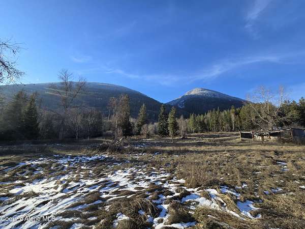 11.4 Acres of Land for Sale in Bonners Ferry, Idaho