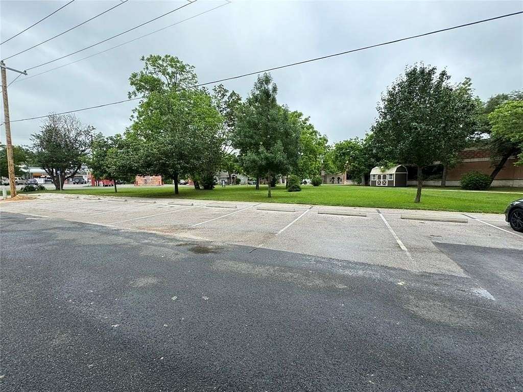 Residential Land for Sale in Elgin, Texas