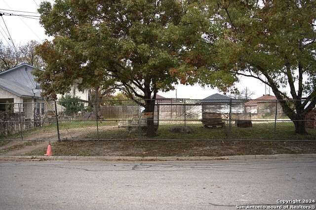 0.137 Acres of Residential Land for Sale in San Antonio, Texas