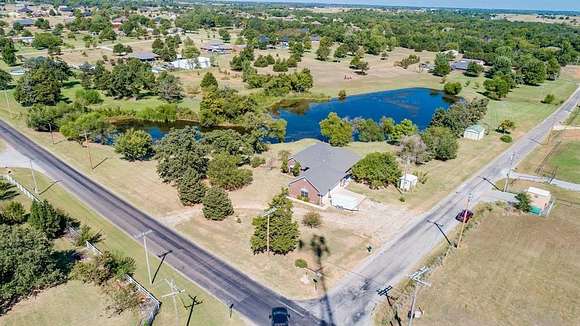 3.1 Acres of Residential Land with Home for Sale in Blanchard, Oklahoma