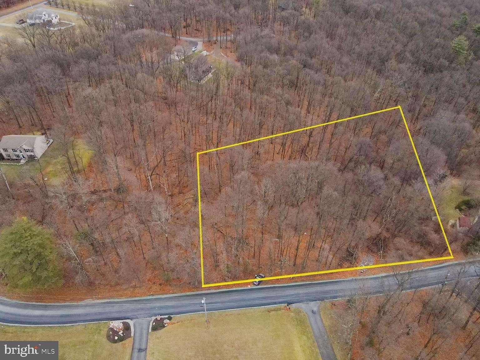 1.69 Acres of Residential Land for Sale in New Ringgold, Pennsylvania