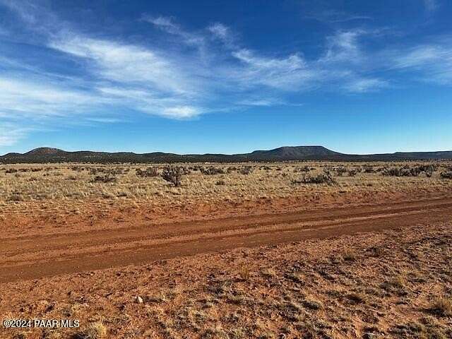 9.25 Acres of Land for Sale in Seligman, Arizona