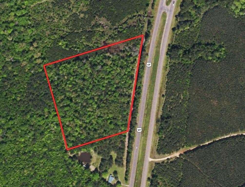 11.58 Acres of Land for Sale in Alto, Texas