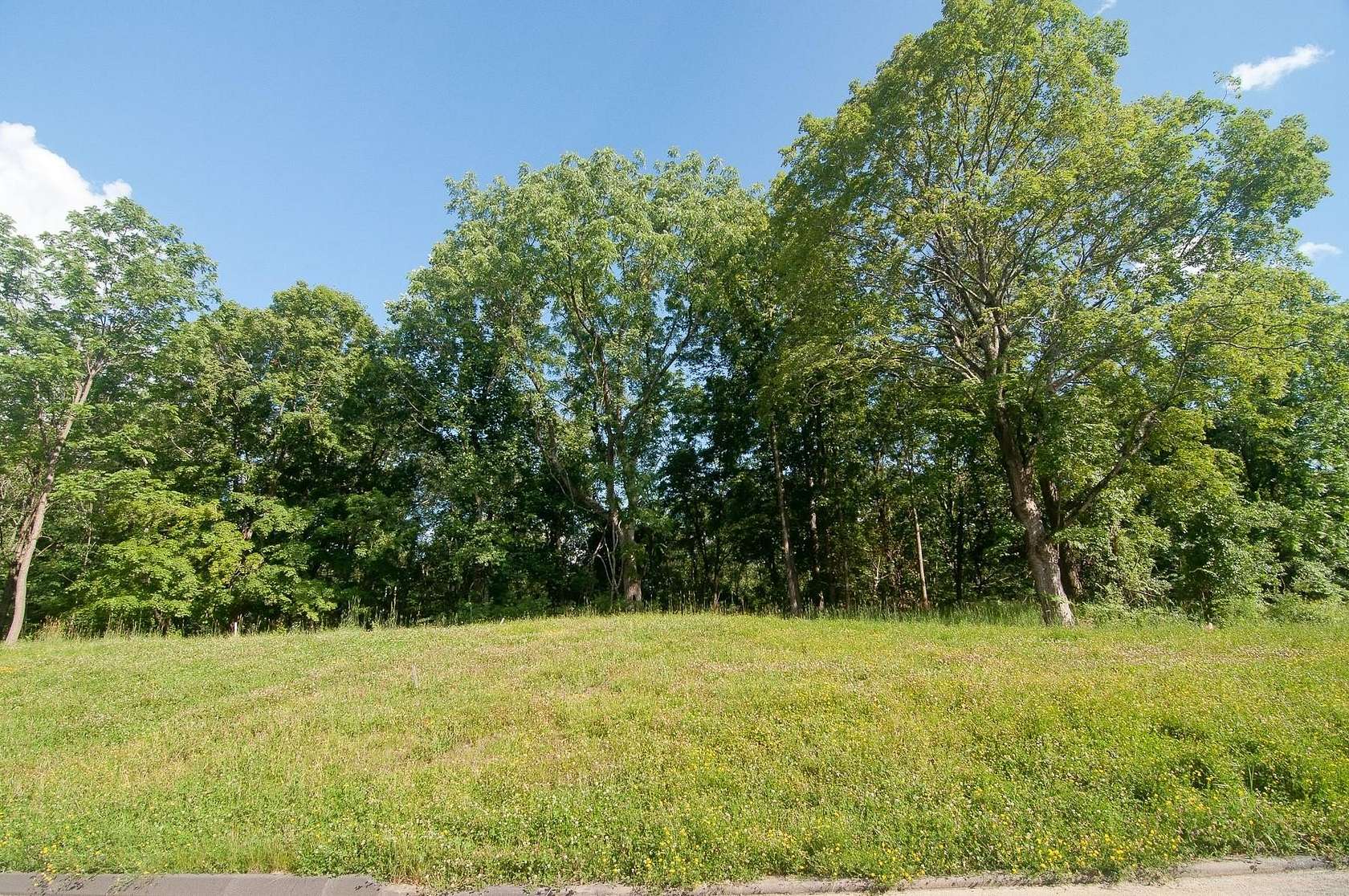 2.2 Acres of Residential Land for Sale in Bedford Town, New York