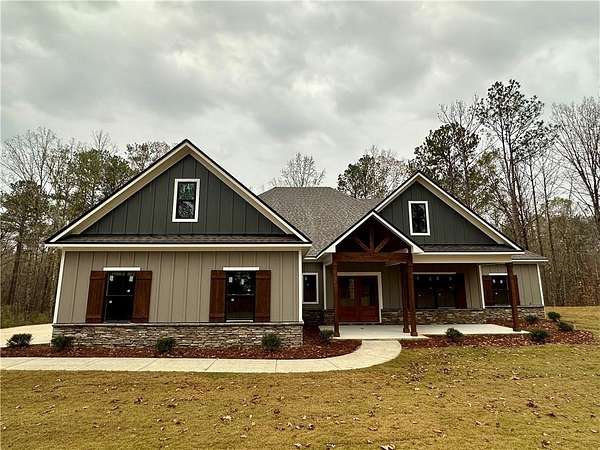 3 Acres of Residential Land with Home for Sale in Salem, Alabama