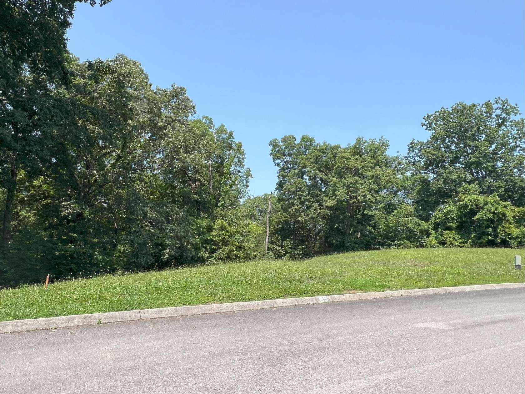 1.45 Acres of Residential Land for Sale in Russellville, Tennessee