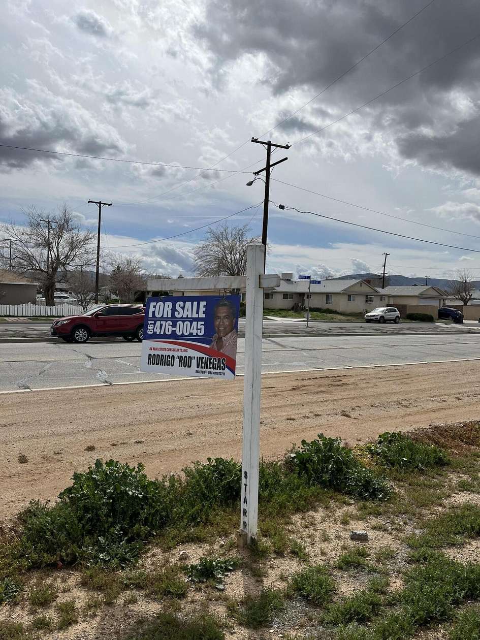 5.487 Acres of Commercial Land for Sale in Palmdale, California