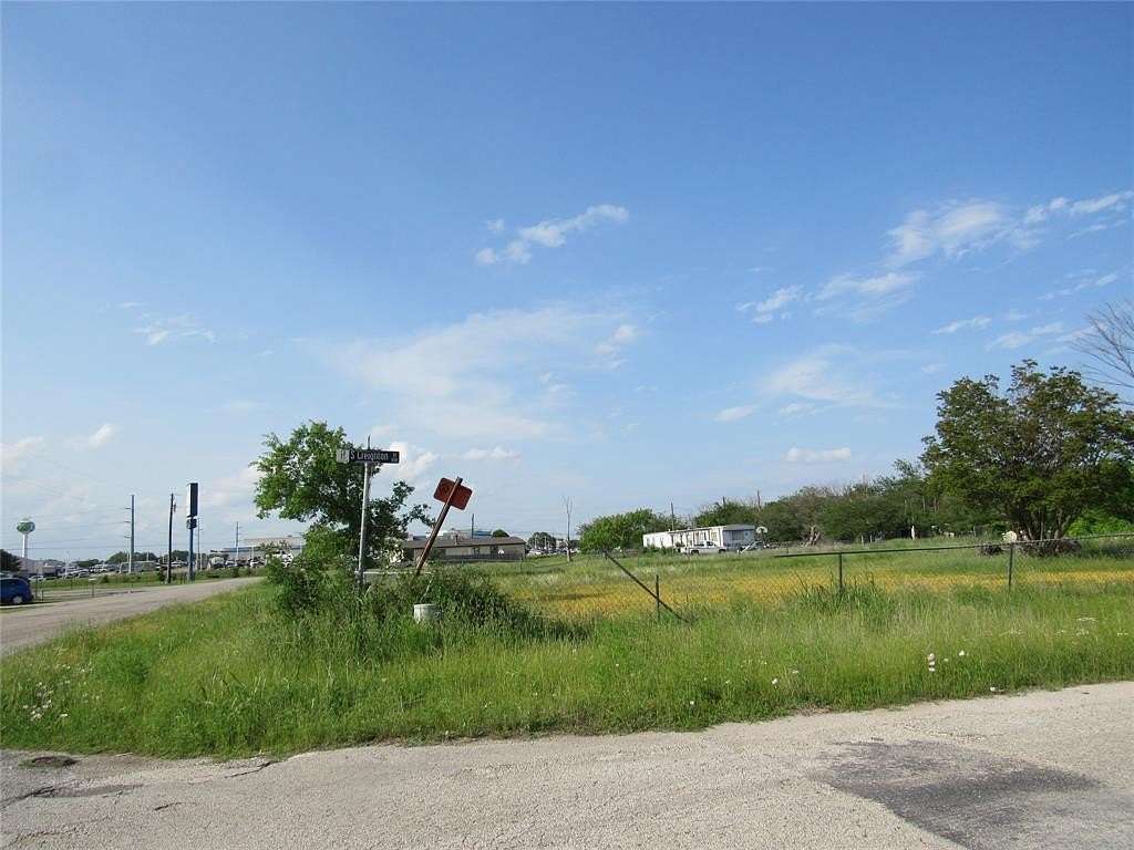 0.46 Acres of Commercial Land for Sale in Hudson Oaks, Texas