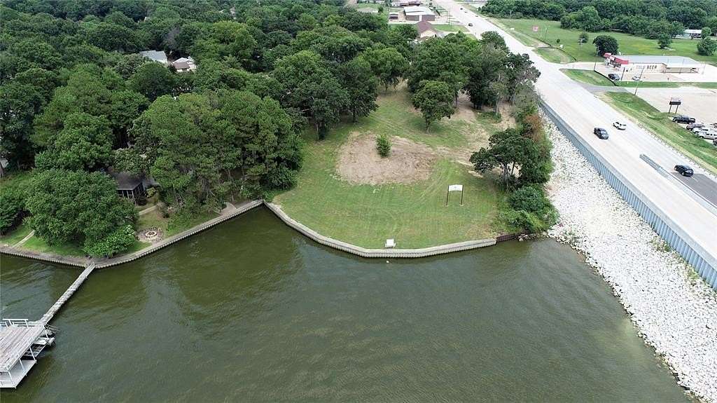 2.35 Acres of Mixed-Use Land for Sale in Gun Barrel City, Texas