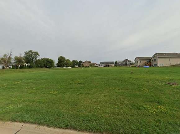 0.95 Acres of Residential Land for Sale in Center Point, Iowa