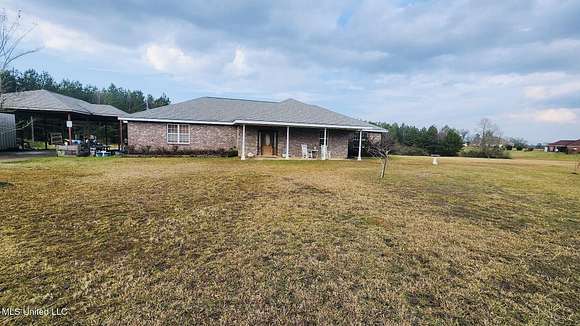 4 Acres of Residential Land with Home for Sale in Magee, Mississippi