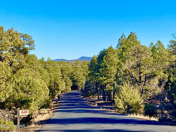 0.99 Acres of Residential Land for Sale in Show Low, Arizona