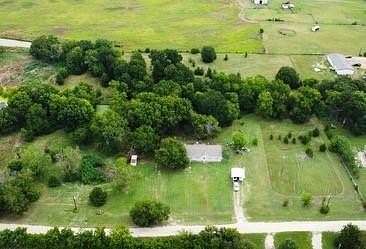 4.47 Acres of Residential Land with Home for Sale in Wills Point, Texas