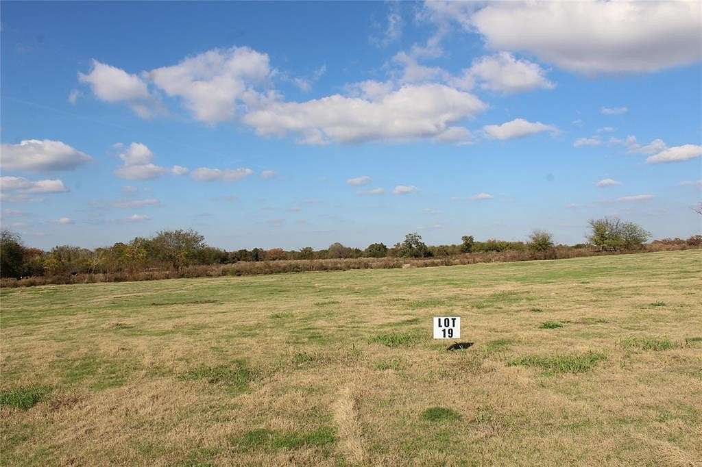 1.66 Acres of Residential Land for Sale in Yantis, Texas