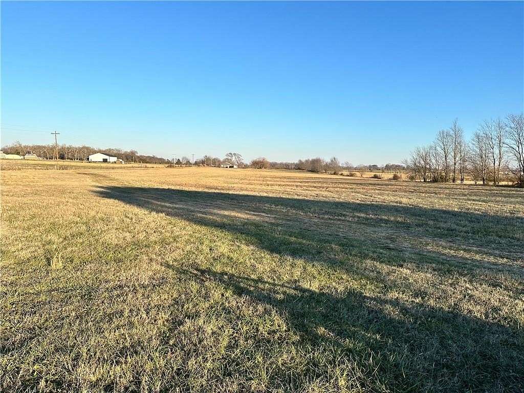 10 Acres of Land for Sale in Gentry, Arkansas