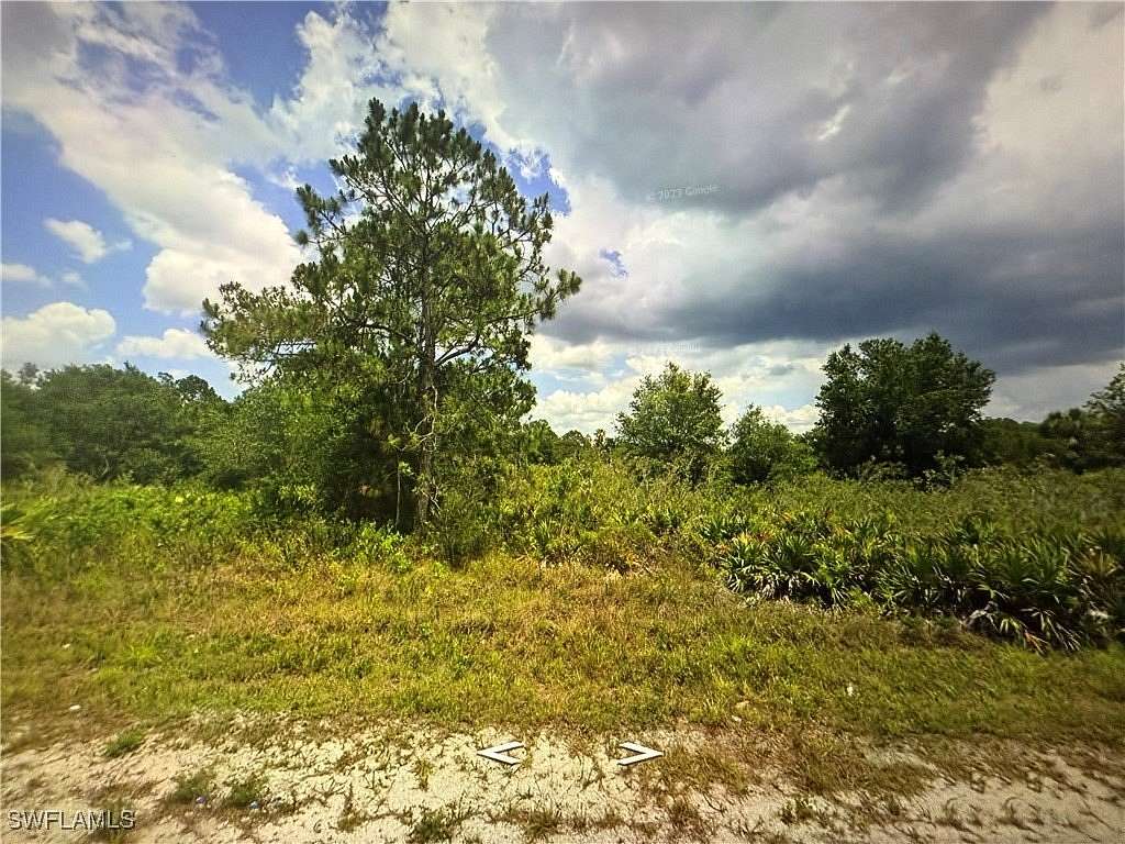 0.25 Acres of Residential Land for Sale in Lehigh Acres, Florida