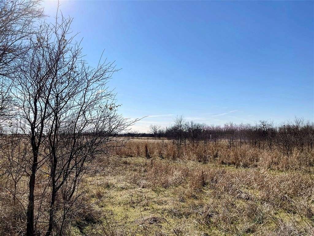 5.54 Acres of Land for Sale in Mineral Wells, Texas