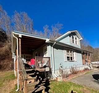 345.87 Acres of Recreational Land with Home for Sale in Hindman, Kentucky