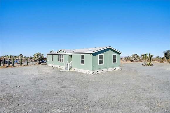 2.085 Acres of Residential Land with Home for Sale in Phelan, California