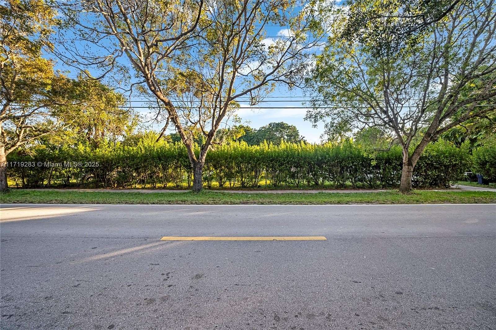 0.88 Acres of Residential Land for Sale in Pinecrest, Florida