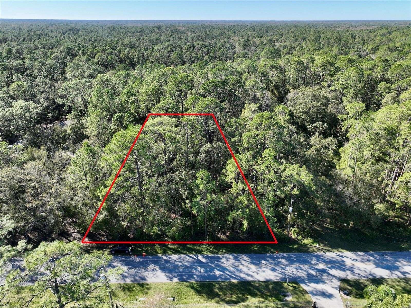 1 Acre of Land for Sale in Zephyrhills, Florida