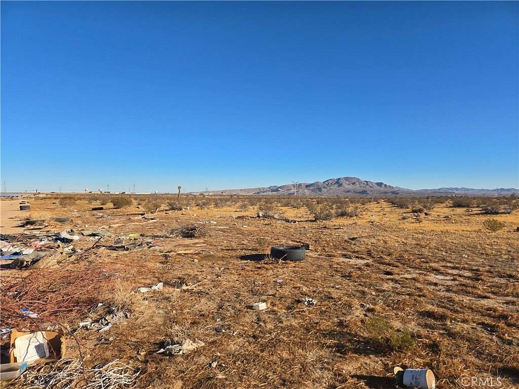 4.333 Acres of Commercial Land for Sale in Adelanto, California