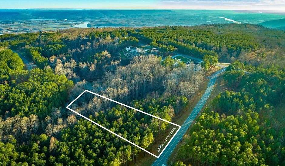 0.77 Acres of Residential Land for Sale in Jasper, Tennessee