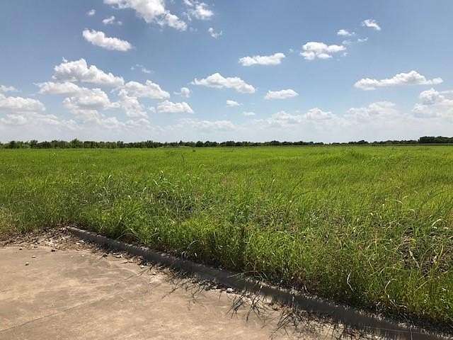 10.837 Acres of Commercial Land for Sale in Hillsboro, Texas