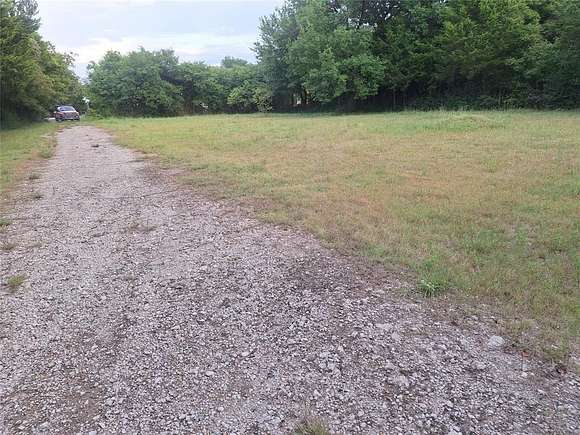 2.339 Acres of Residential Land for Sale in Lancaster, Texas