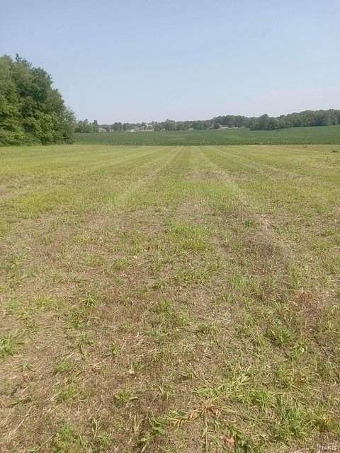 1.05 Acres of Residential Land for Sale in Troy, Illinois