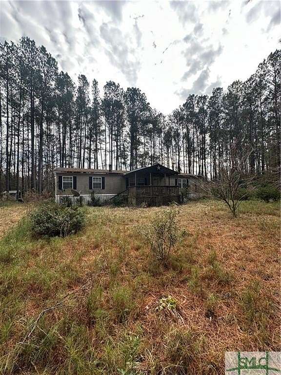 5.1 Acres of Residential Land with Home for Sale in Brooklet, Georgia