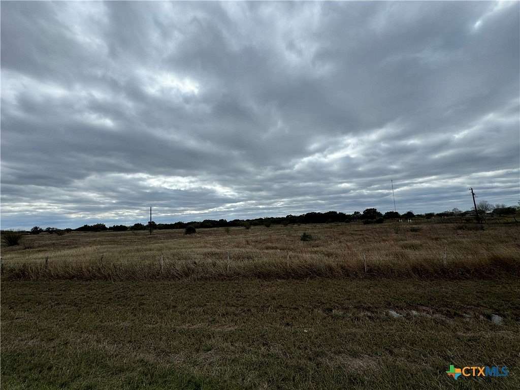 6.67 Acres of Residential Land for Sale in Victoria, Texas