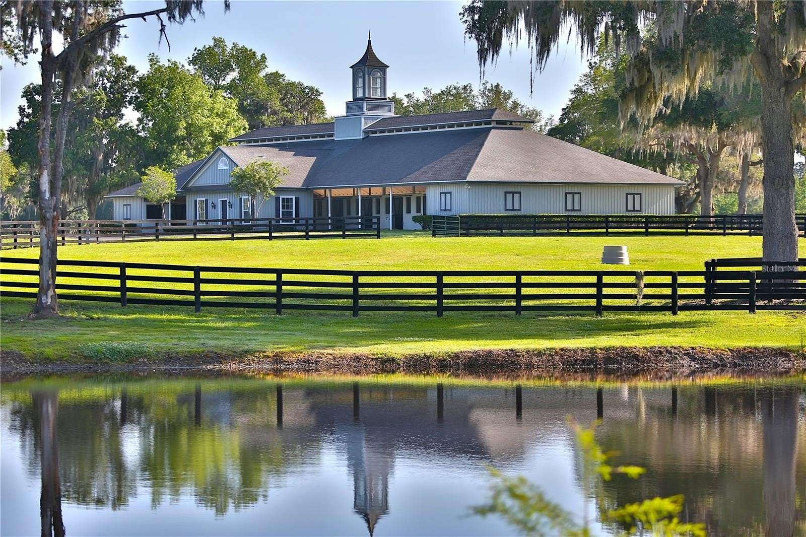 1,028 Acres of Agricultural Land with Home for Sale in Williston, Florida