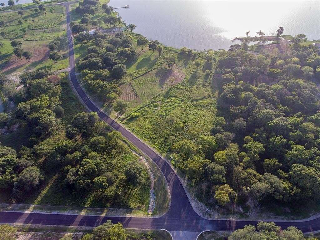 0.4 Acres of Land for Sale in Mabank, Texas