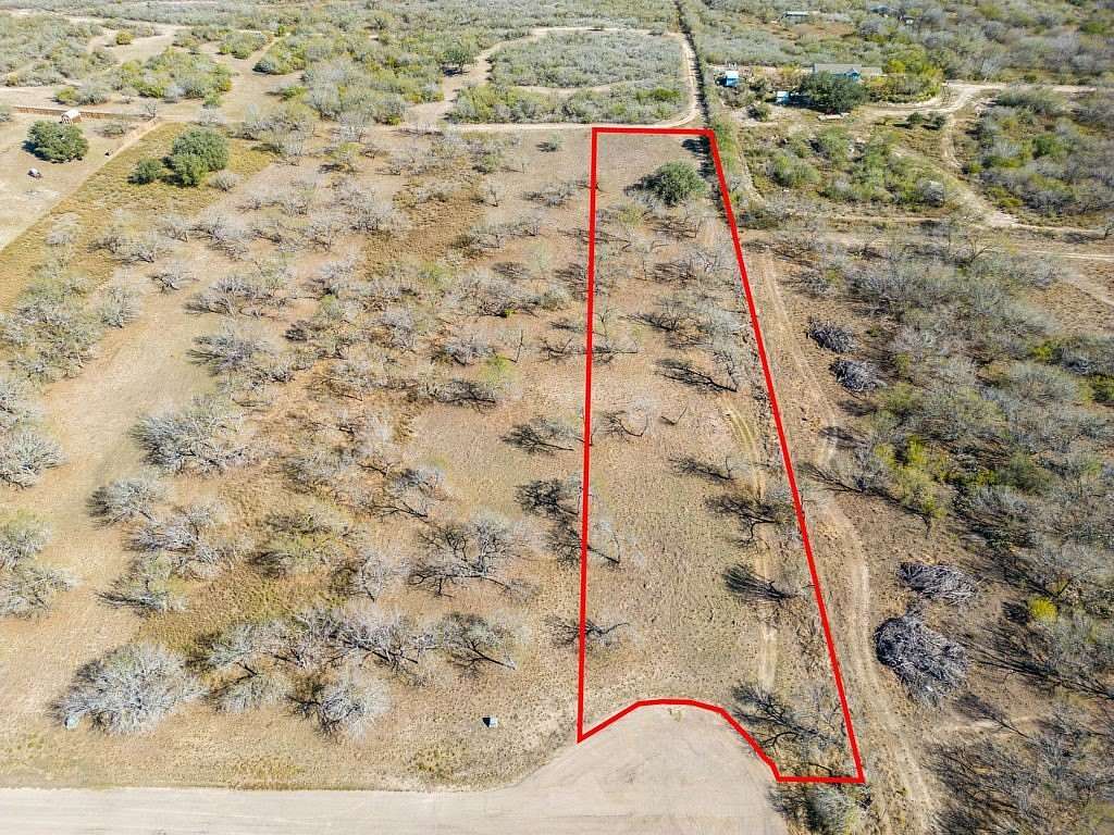 1.73 Acres of Residential Land for Sale in Dinero, Texas