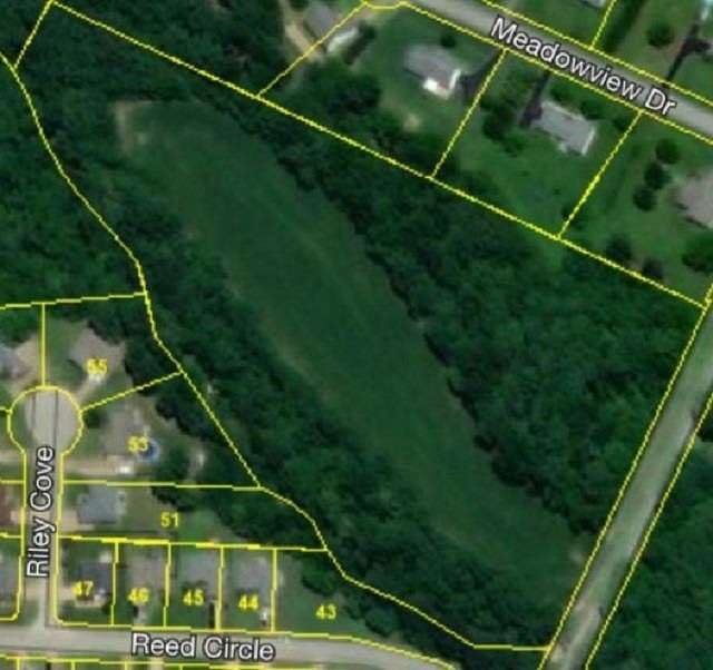 9.45 Acres of Agricultural Land for Sale in Medina, Tennessee