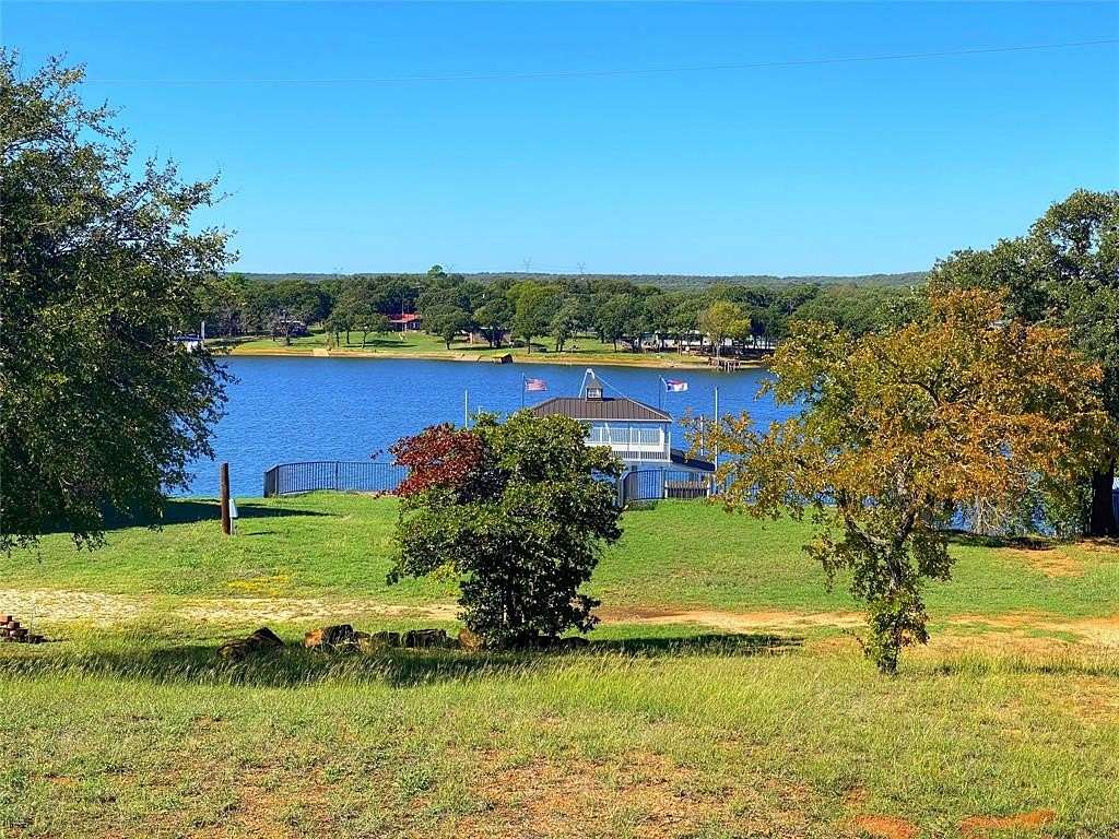 0.53 Acres of Residential Land for Sale in Bowie, Texas