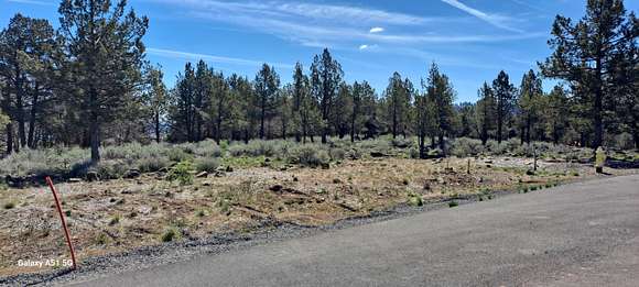 1.18 Acres of Residential Land for Sale in Klamath Falls, Oregon