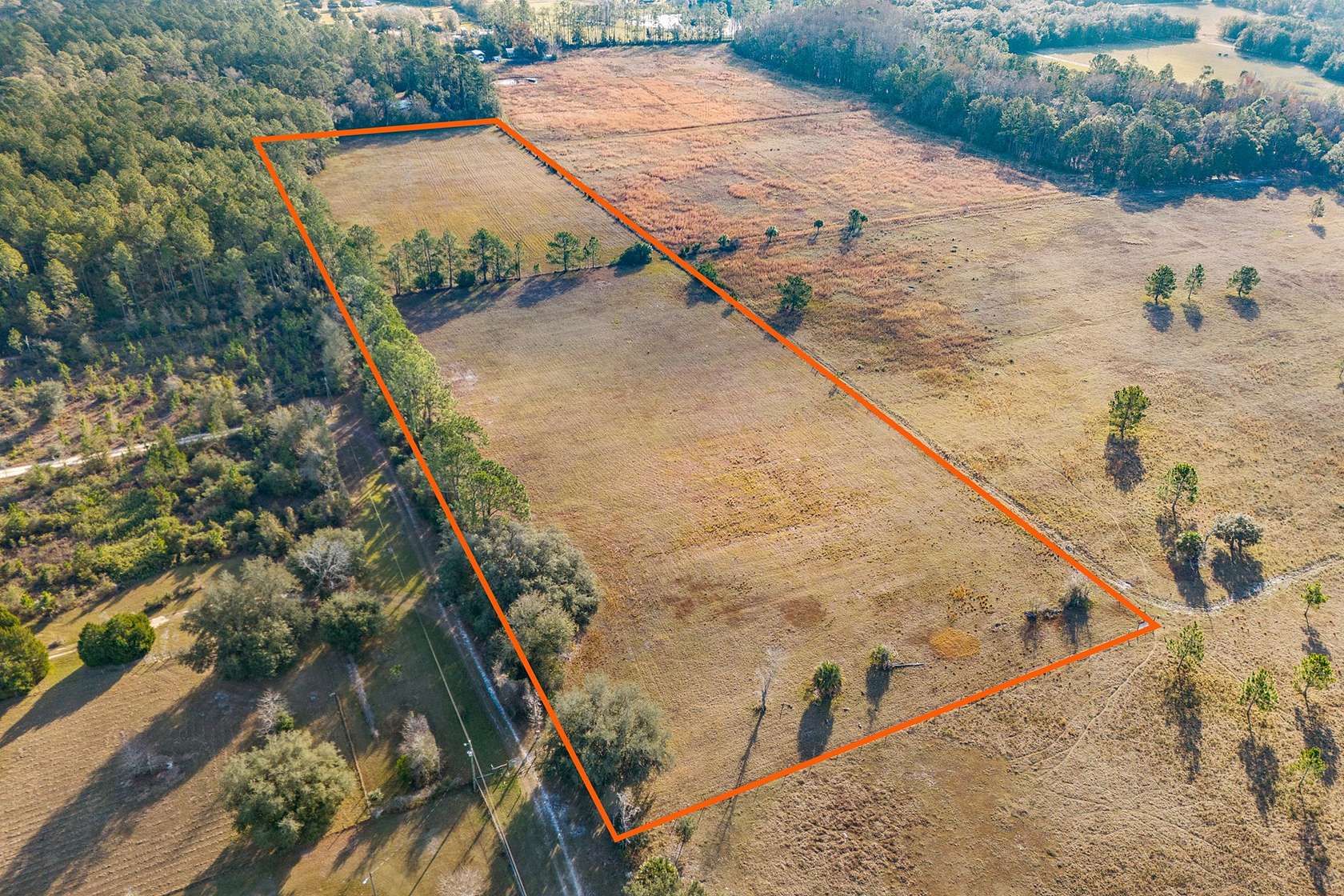 10 Acres of Land for Sale in Palatka, Florida