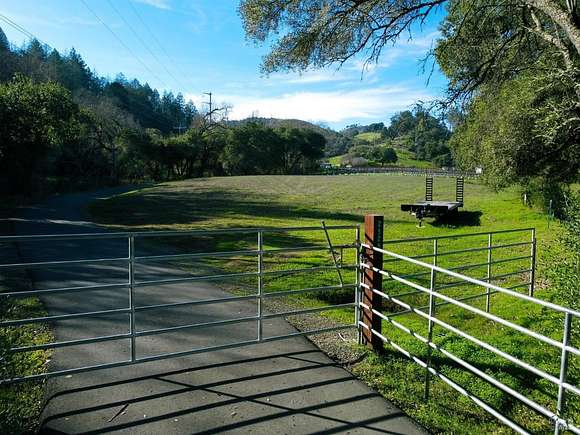 1.99 Acres of Residential Land for Sale in St. Helena, California