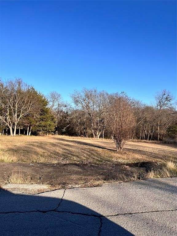 1.117 Acres of Land for Sale in Wilmer, Texas