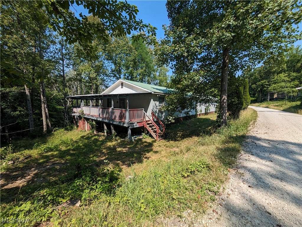 81 Acres of Recreational Land for Sale in Summerfield, Ohio