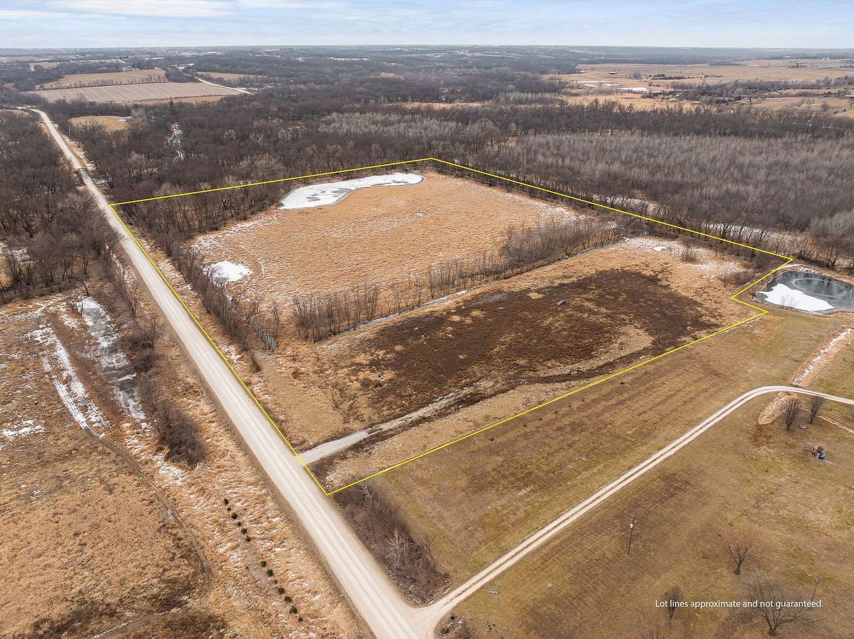 27.8 Acres of Recreational Land for Sale in Norwalk, Iowa