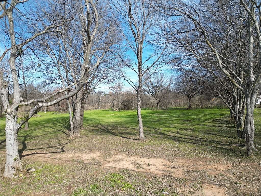 0.57 Acres of Residential Land for Sale in Waco, Texas