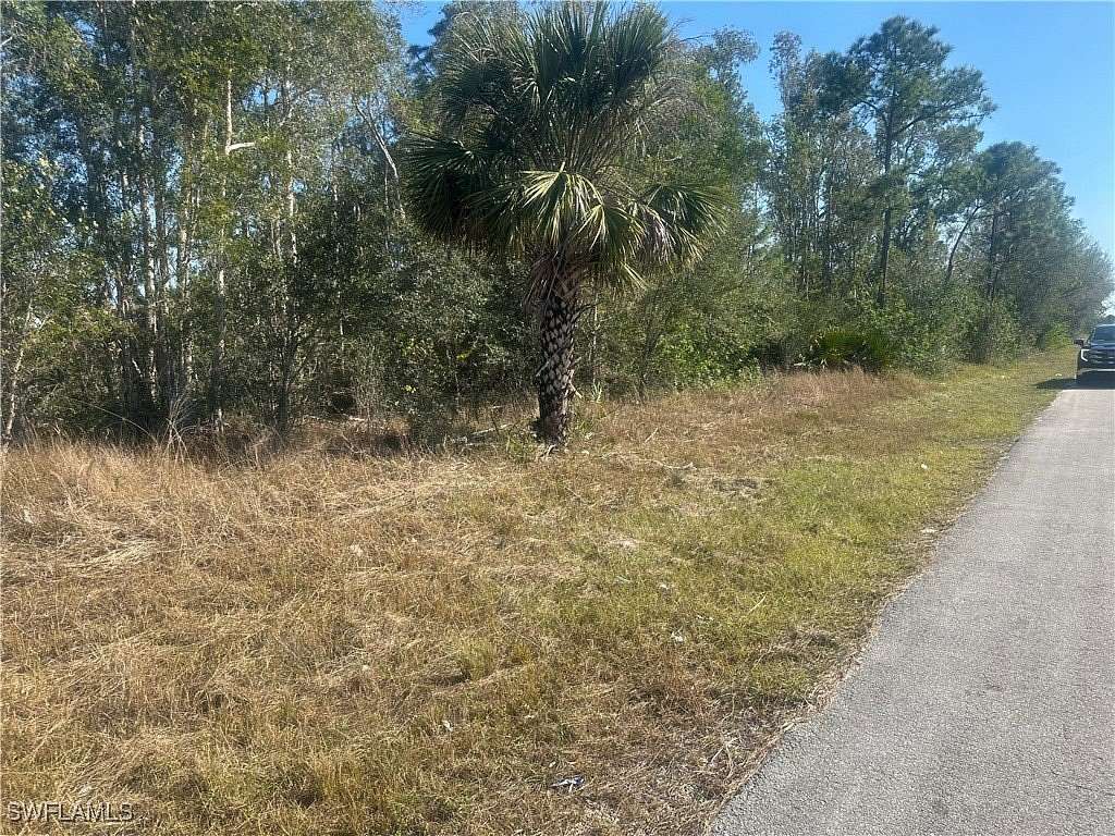 0.401 Acres of Residential Land for Sale in Lehigh Acres, Florida